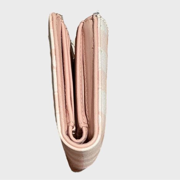 Betsey Johnson 2 Piece Wallet - Picture 9 of 12